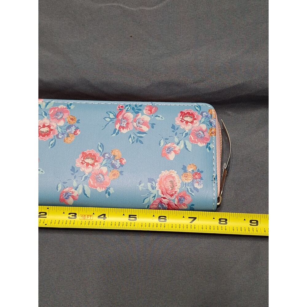 Bijorca Zip-Around Wallet Powder Blue Floral Print - Picture 3 of 4